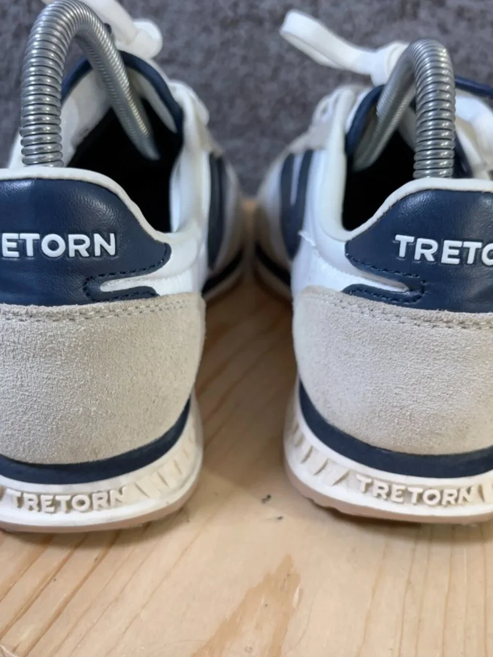 Tretorn Kristine Sneaker Womens Size 8 Suede Nylon White Cream Blue Low Top Shoe